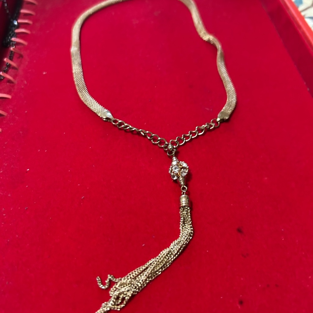 Elegant Gold Necklace with Tassel Pendant